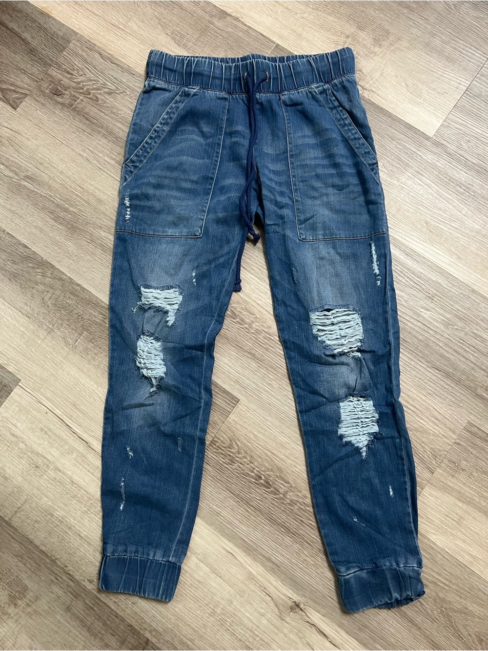 Cloth & Stone Distressed Joggers